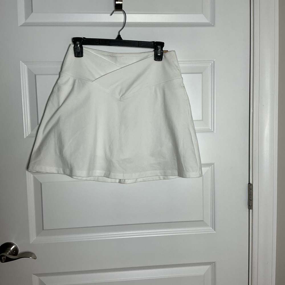PINK Victoria's Secret High Waist White Skort Large
